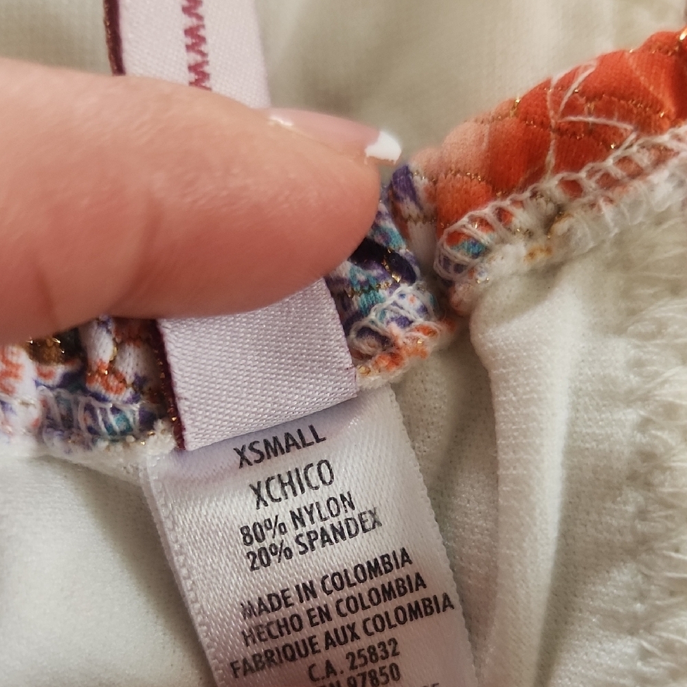 Luli Fama Merenguito Coral & White Paisley Triangle Bikini Top - Picture 5 of 6